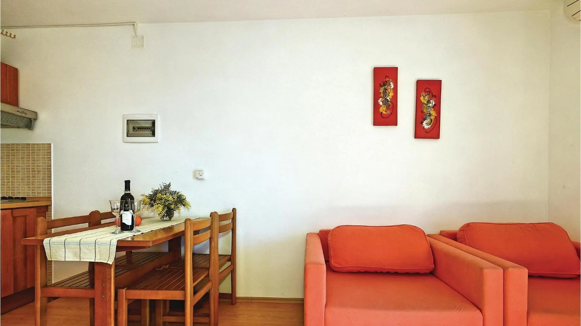 Lovely Apartment In Tar-Vabriga With Kitchen Croatia